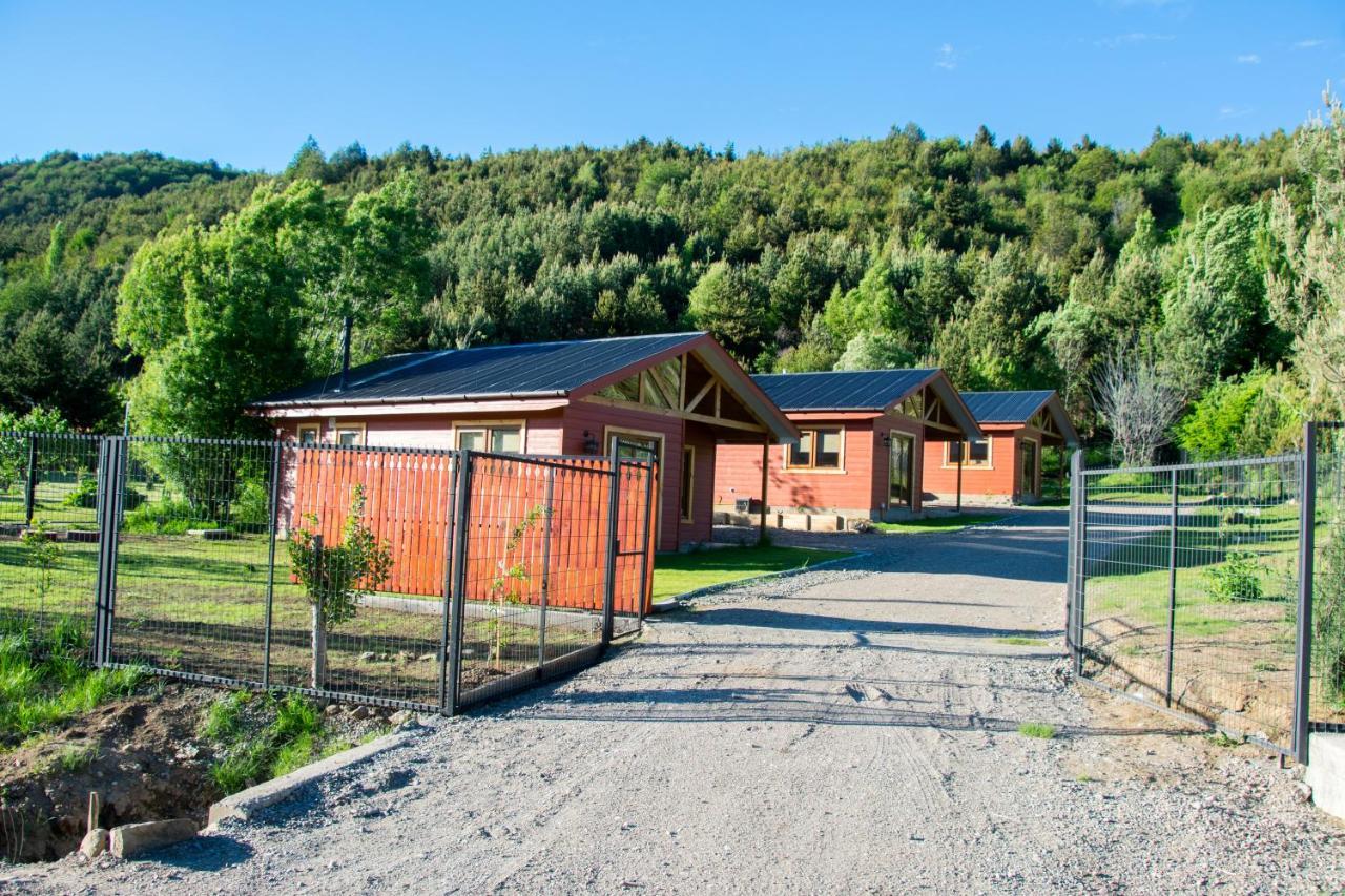 Cabanas Cerro Huemules Coyhaique Eksteriør billede